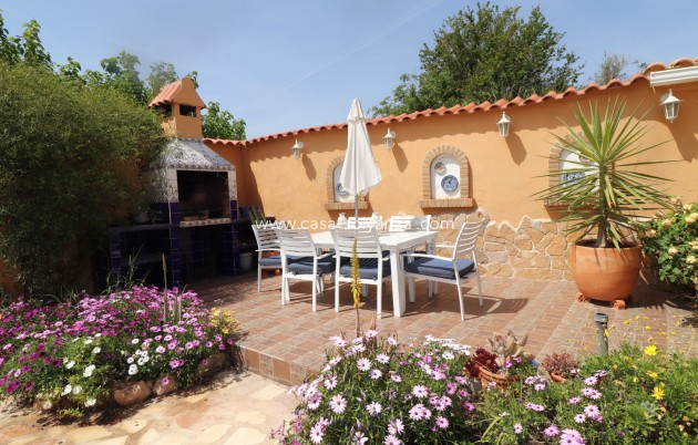 Wiederverkauf - Finca - Country Property - Hondón de las Nieves - La Canalosa