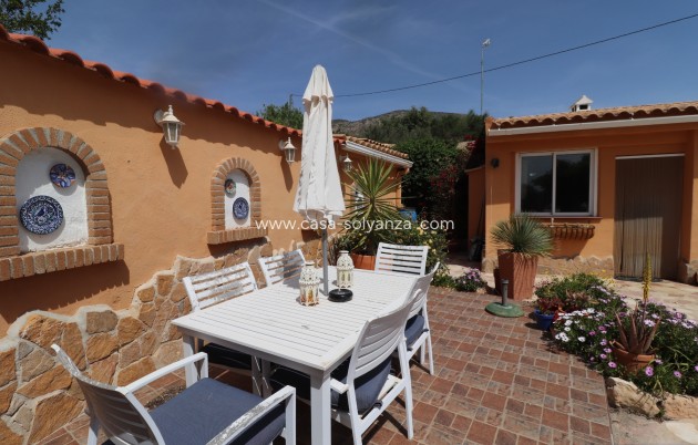 Wiederverkauf - Finca - Country Property - Hondón de las Nieves - La Canalosa