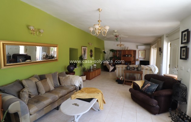 Wiederverkauf - Finca - Country Property - Hondón de las Nieves - La Canalosa