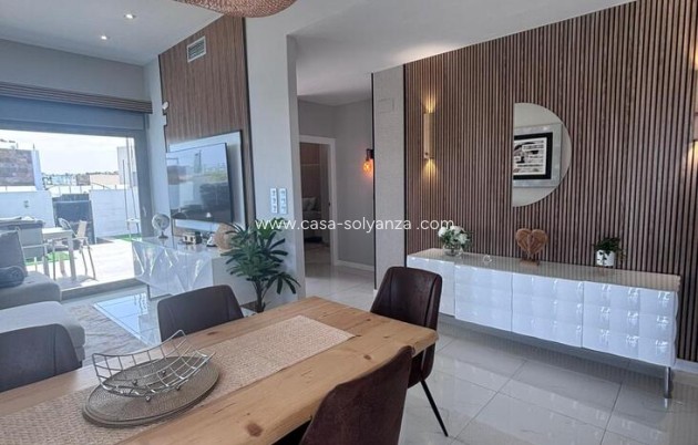 Resale - Villa - Villamartin - Costa Blanca