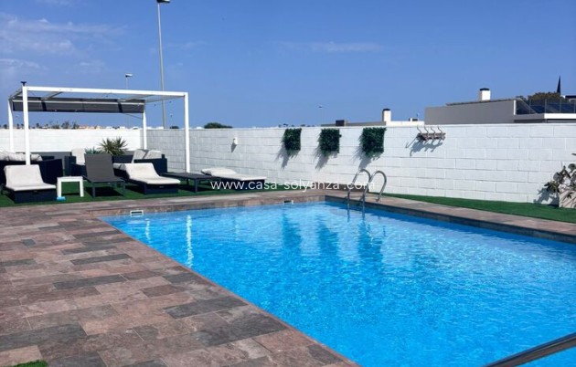 Resale - Villa - Villamartin - Costa Blanca