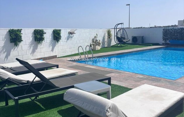 Resale - Villa - Villamartin - Costa Blanca