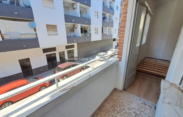 Resale - Apartment / flat - Torrevieja - Center