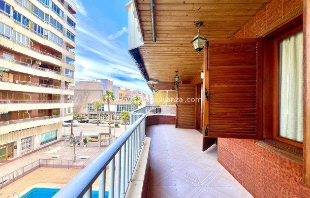 Herverkoop - Appartement / flat - Torrevieja - Acequion