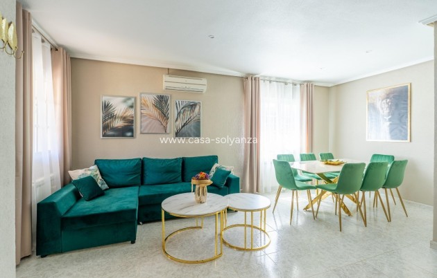 Herverkoop - Villa - Torrevieja - Los Balcones
