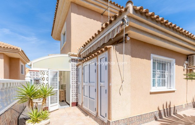 Herverkoop - Villa - Torrevieja - Los Balcones
