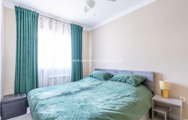 Herverkoop - Villa - Torrevieja - Los Balcones