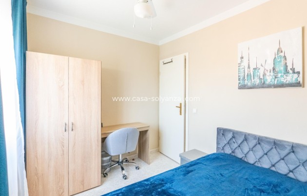 Herverkoop - Villa - Torrevieja - Los Balcones