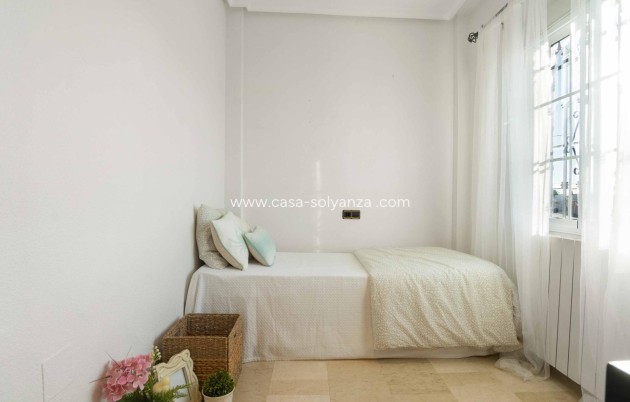 Herverkoop - Villa - Orihuela Costa - Los Almendros-La Florida