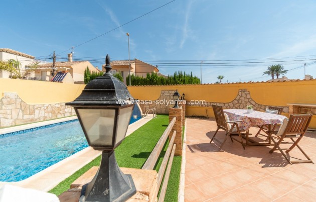 Herverkoop - Villa - Orihuela Costa - Los Almendros-La Florida