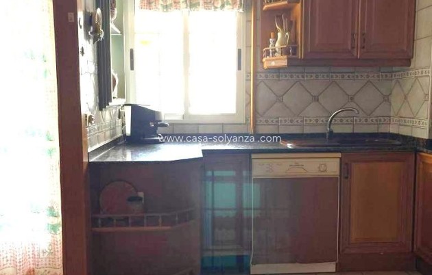 Resale - Apartment / flat - Torrevieja - Estacion Autobuses