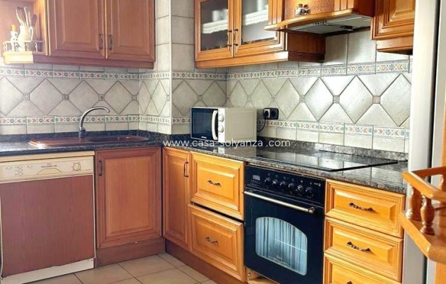 Resale - Apartment / flat - Torrevieja - Estacion Autobuses