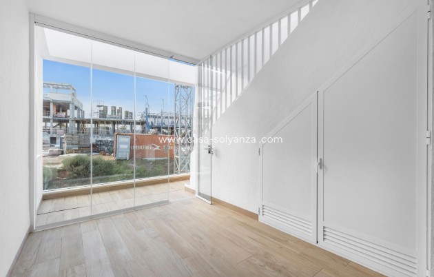 Resale - Apartment / flat - Torrevieja - Los Balcones