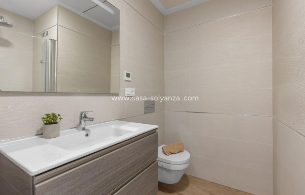 Resale - Apartment / flat - Torrevieja - Los Balcones