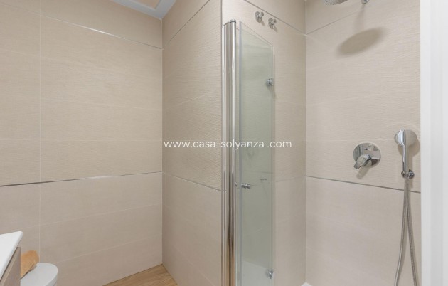 Resale - Apartment / flat - Torrevieja - Los Balcones