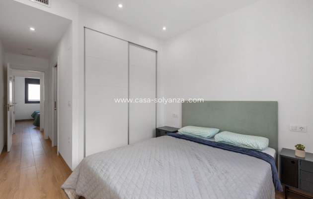 Resale - Apartment / flat - Torrevieja - Los Balcones