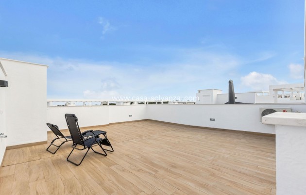 Resale - Apartment / flat - Torrevieja - Los Balcones