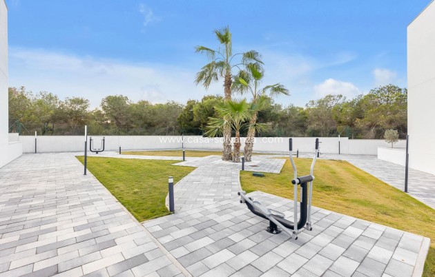 Resale - Apartment / flat - Torrevieja - Los Balcones