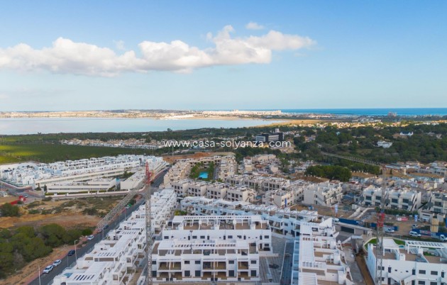 Resale - Apartment / flat - Torrevieja - Los Balcones