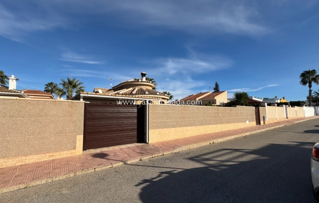 Revente - Villa - Benijofar - Monte Azul
