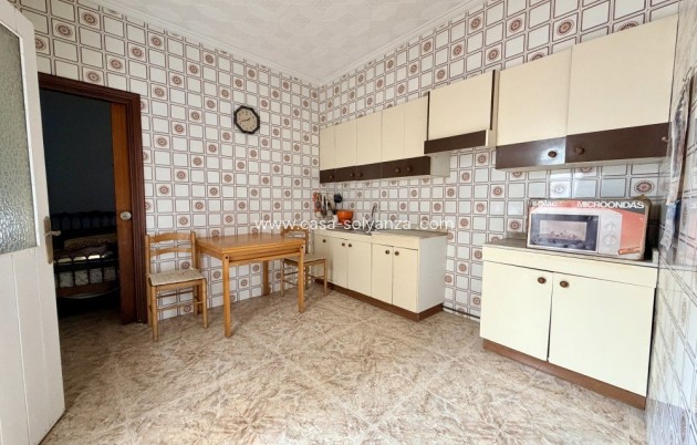 Resale - Apartment / flat - Torrevieja - Costa Blanca