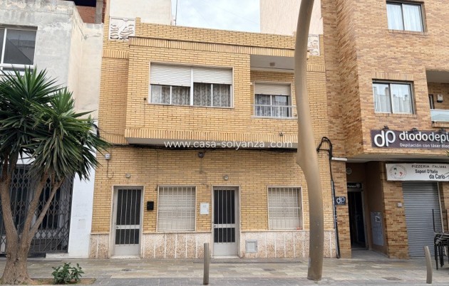 Resale - Apartment / flat - Torrevieja - Costa Blanca