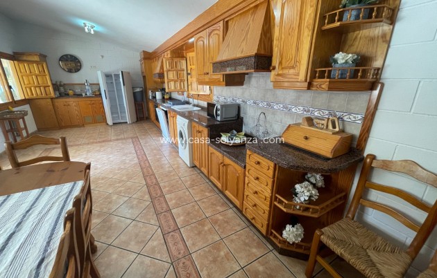 Wiederverkauf - Country Property/Finca - Elda - Inland