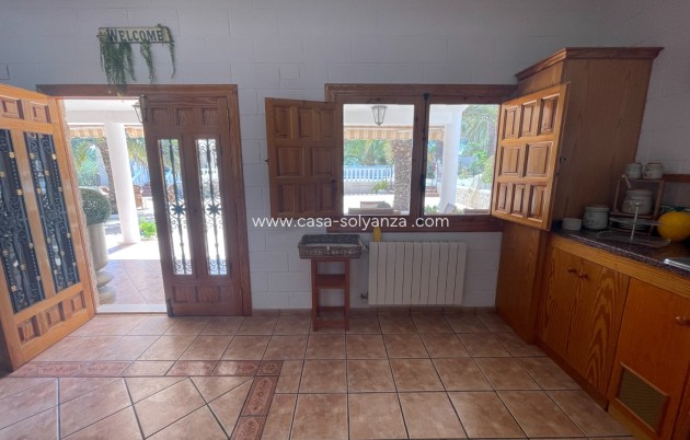 Wiederverkauf - Country Property/Finca - Elda - Inland