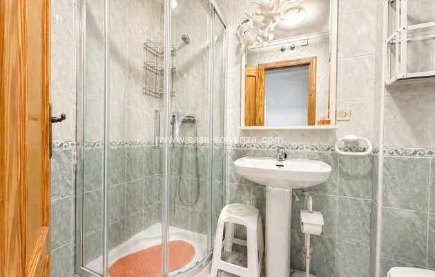 Herverkoop - Appartement / flat - Torrevieja - Habaneras