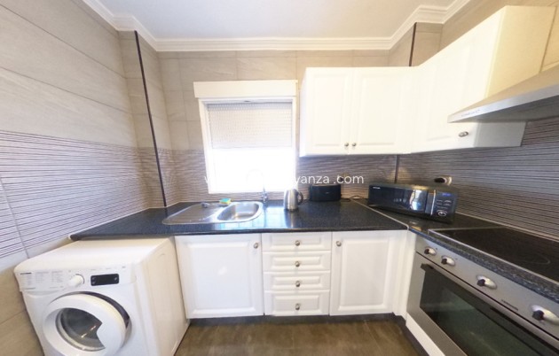 Resale - Villa - La Zenia - Costa Blanca