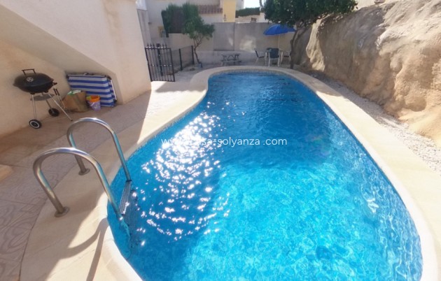 Resale - Villa - La Zenia - Costa Blanca
