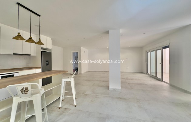 Herverkoop - Appartement / flat - Torrevieja - Acequion