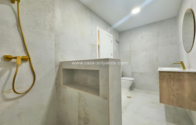 Herverkoop - Appartement / flat - Torrevieja - Acequion