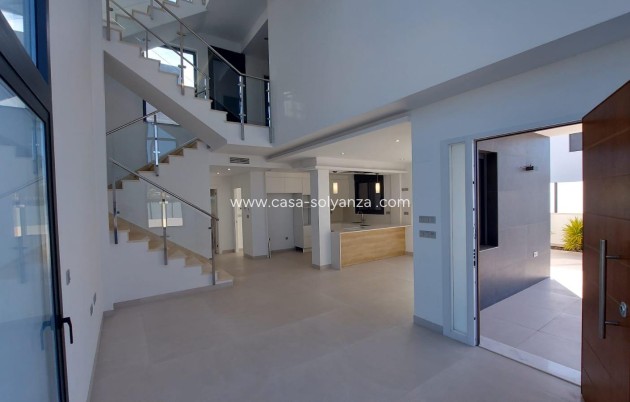 Resale - Villa - Torrevieja - Los Balcones