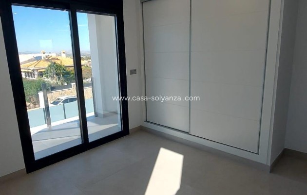 Resale - Villa - Torrevieja - Los Balcones