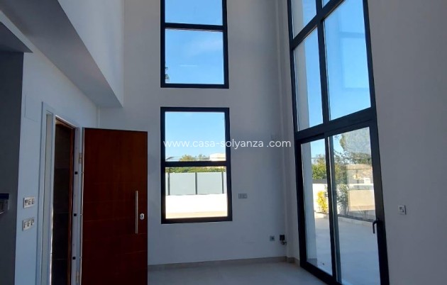 Resale - Villa - Torrevieja - Los Balcones