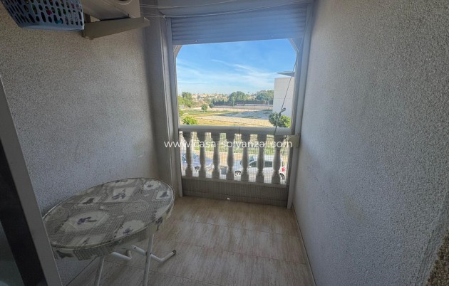 Resale - Apartment / flat - Torrevieja - Acequion