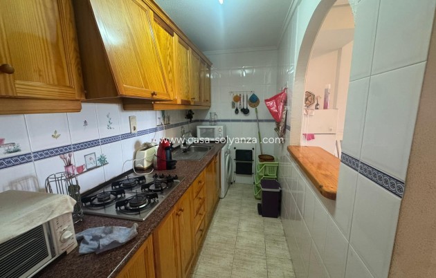 Resale - Apartment / flat - Torrevieja - Acequion