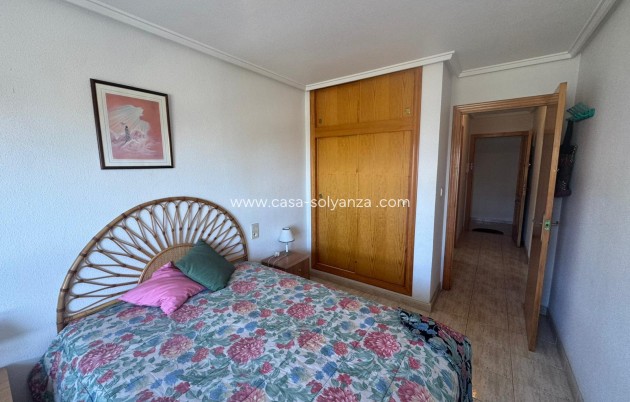 Resale - Apartment / flat - Torrevieja - Acequion