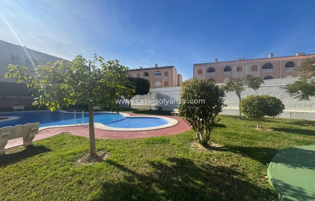 Resale - Apartment / flat - Torrevieja - Acequion