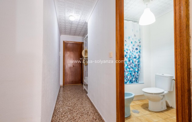 Herverkoop - Appartement / flat - Torrevieja - Playa De Los Naufragos