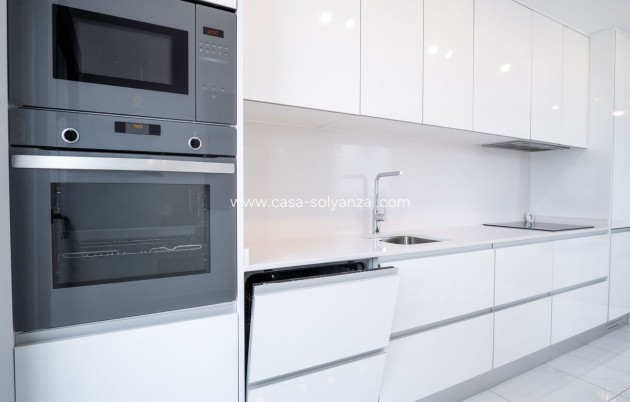 Resale - Villa - Torrevieja - La Valeta