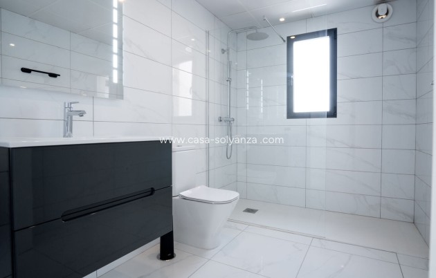 Resale - Villa - Torrevieja - La Valeta