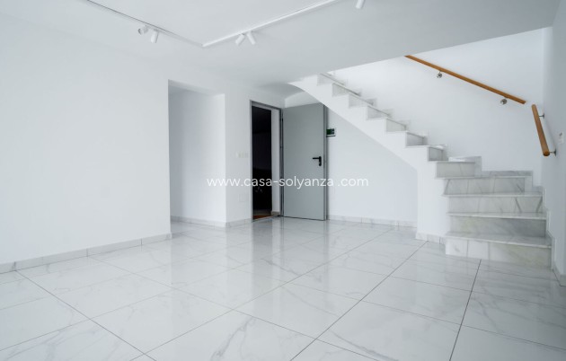Resale - Villa - Torrevieja - La Valeta