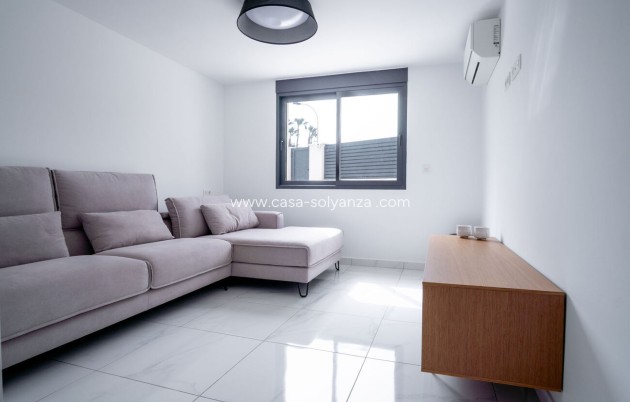 Resale - Villa - Torrevieja - La Valeta