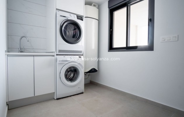 Resale - Villa - Torrevieja - La Valeta