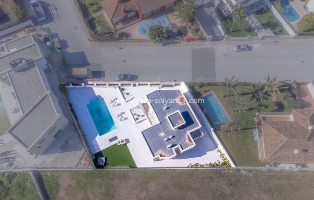 Resale - Villa - Torrevieja - La Valeta