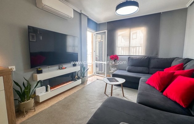 Herverkoop - Appartement / flat - Torrevieja - Costa Blanca