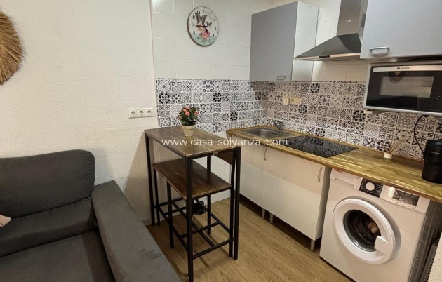 Herverkoop - Bungalow - Torrevieja - Los Balcones