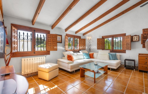 Reventa - Villa - Orihuela - Inland